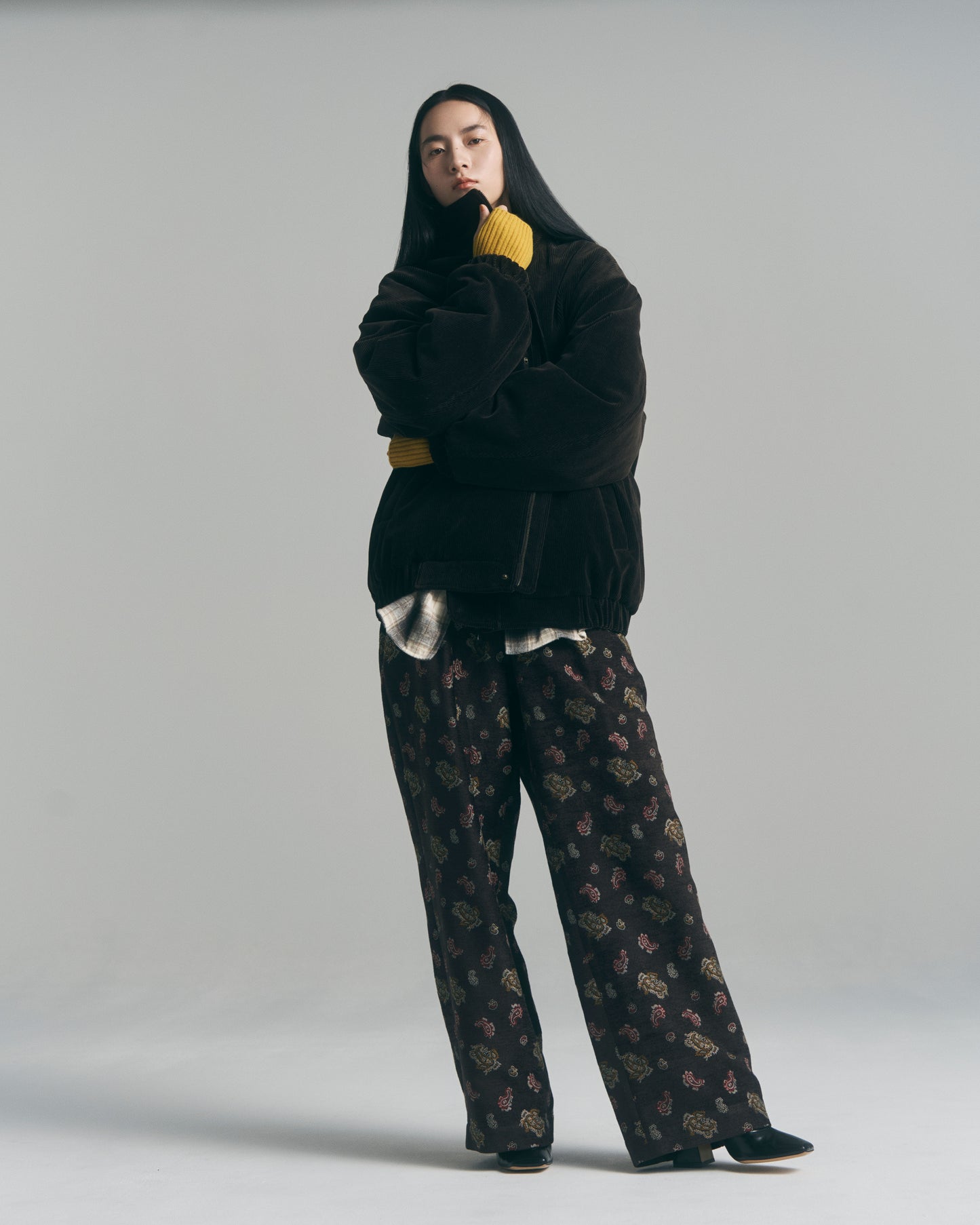 Velvet Jacquard Wide Utility Trousers / Brown paisley
