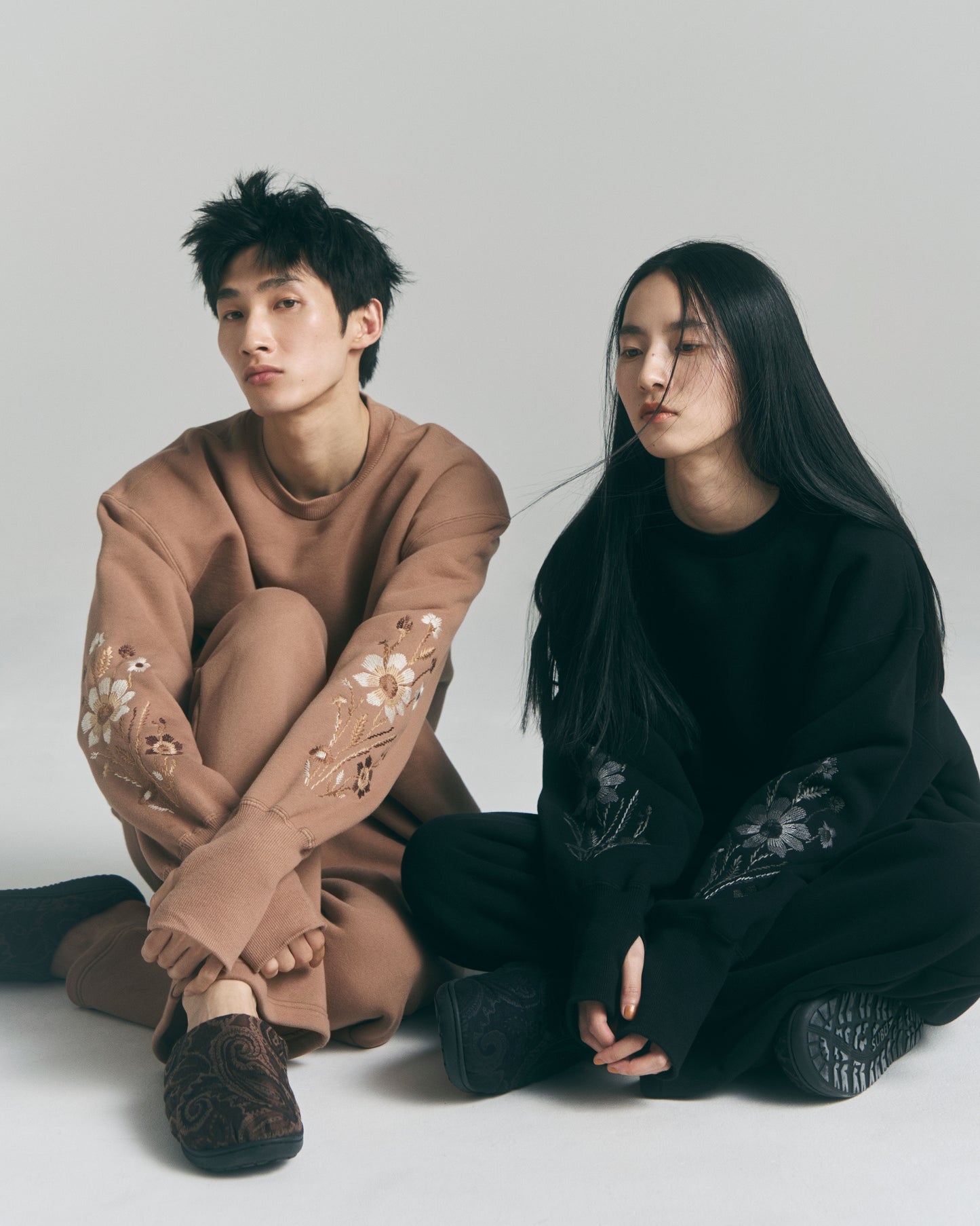 Embroidered Jacquard Crewneck Sweatshirt / Black