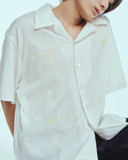 Aloha shirt - Big flowers embroidery / White