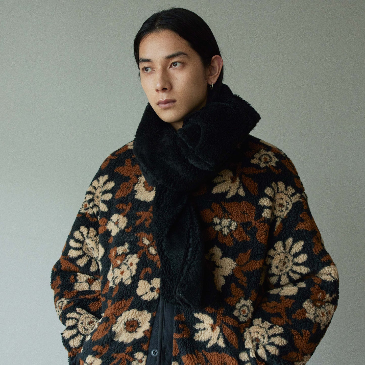 Reversible lining jacket - Jacquard boa / Black flower camo