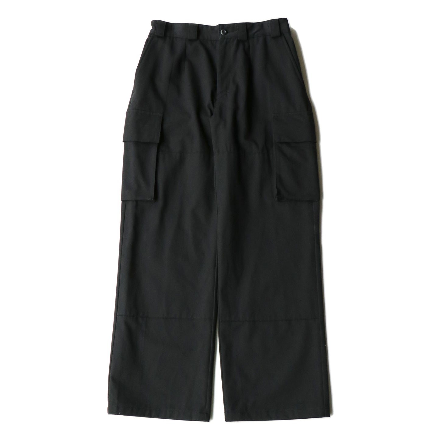 Neutral cargo pants / Black