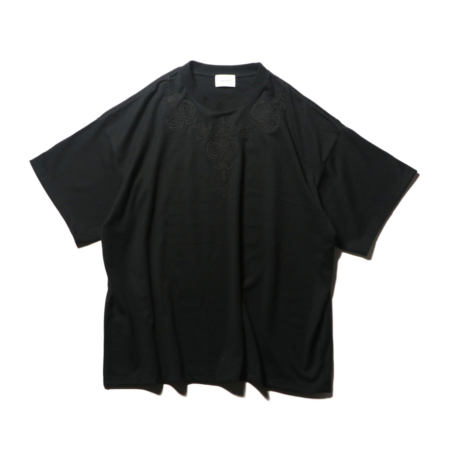 Embroidery big tee / Black